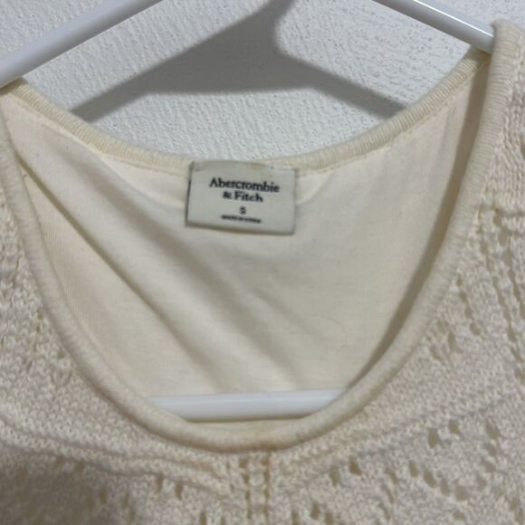 Abercrombie and Fitch Sweater tank - Picture 3 of 7